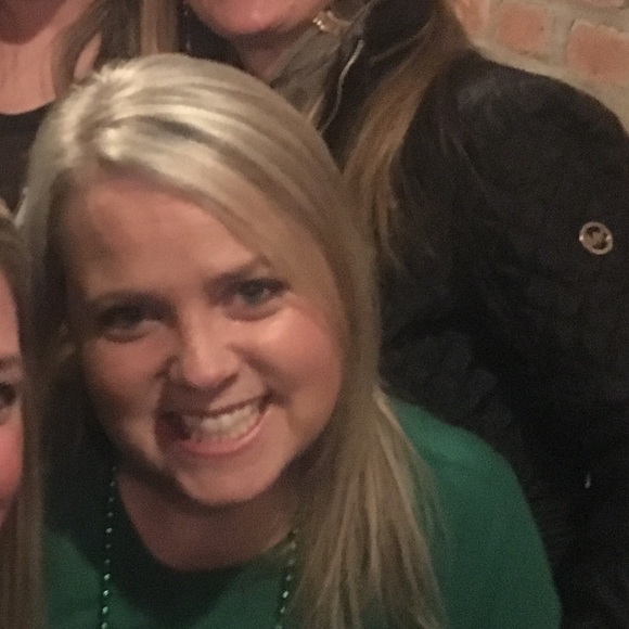 Meet your Posher, Rebecca - Picture 1 of 1